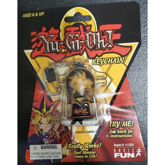 Yu-Gi-Oh! Series 1 SET of (4) 1996 Duel Monster Spin Keychains - NEW - Picture 9 of 15